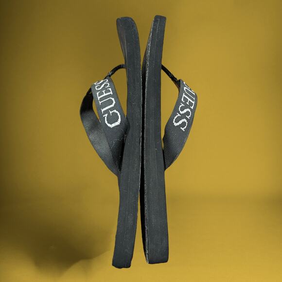 Guess Flip Flops Sz 10.5-11 (11") Preppy Metal G Thongs Beach Core Vacation Goth - Picture 8 of 8